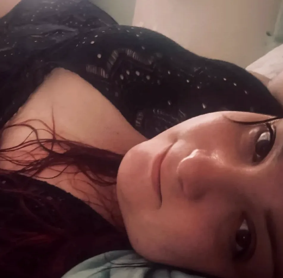 Greta, 33